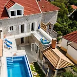 Villa Baburizza