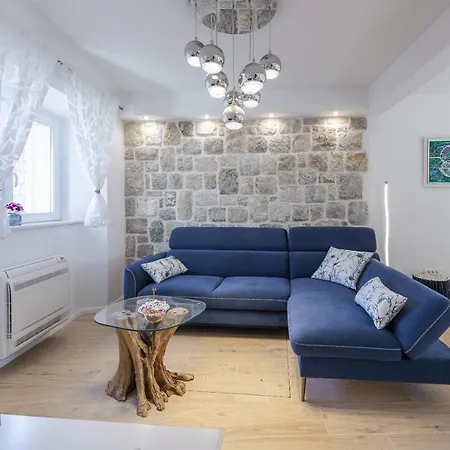 Baburizza Villa *